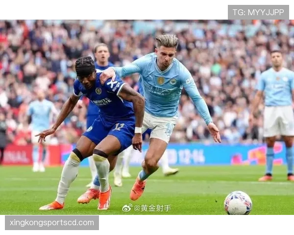 杜埃 vs 格拉利什：持球推进与控球稳定性对比